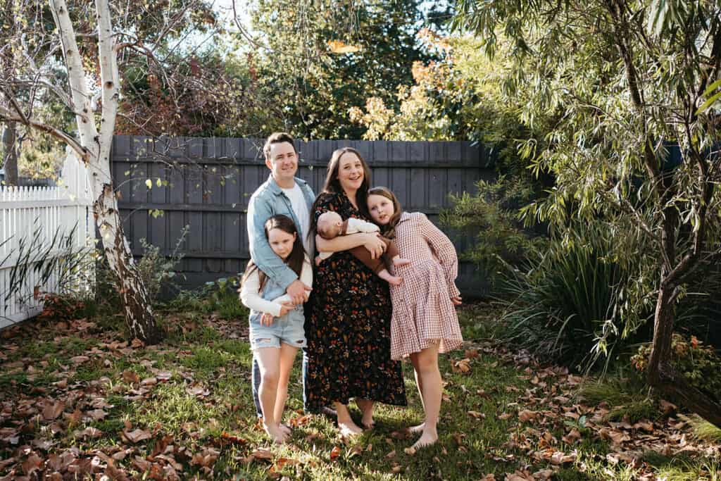 a photograph of a melbourne family - amy oliver photographer