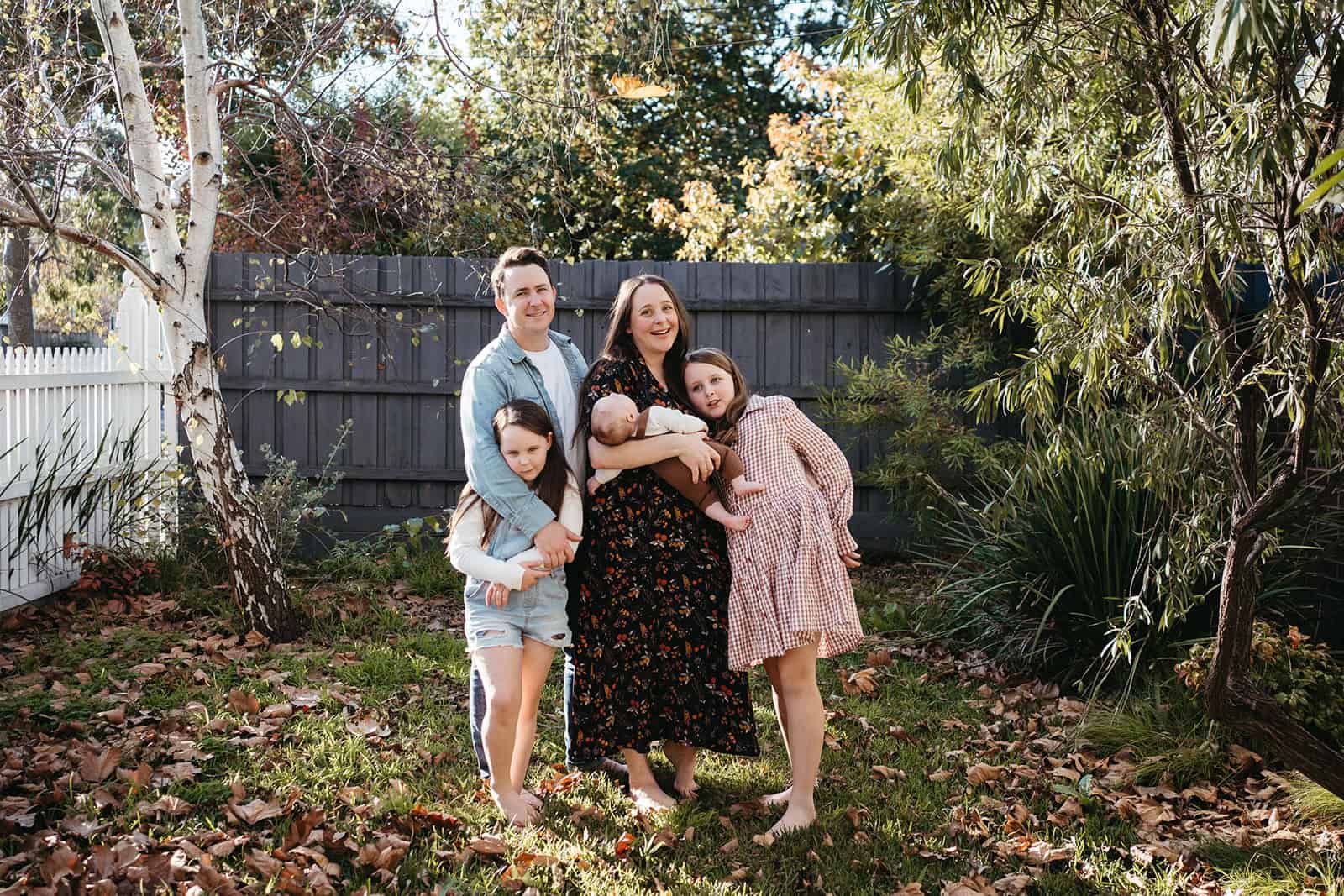 a photograph of a melbourne family - amy oliver photographer